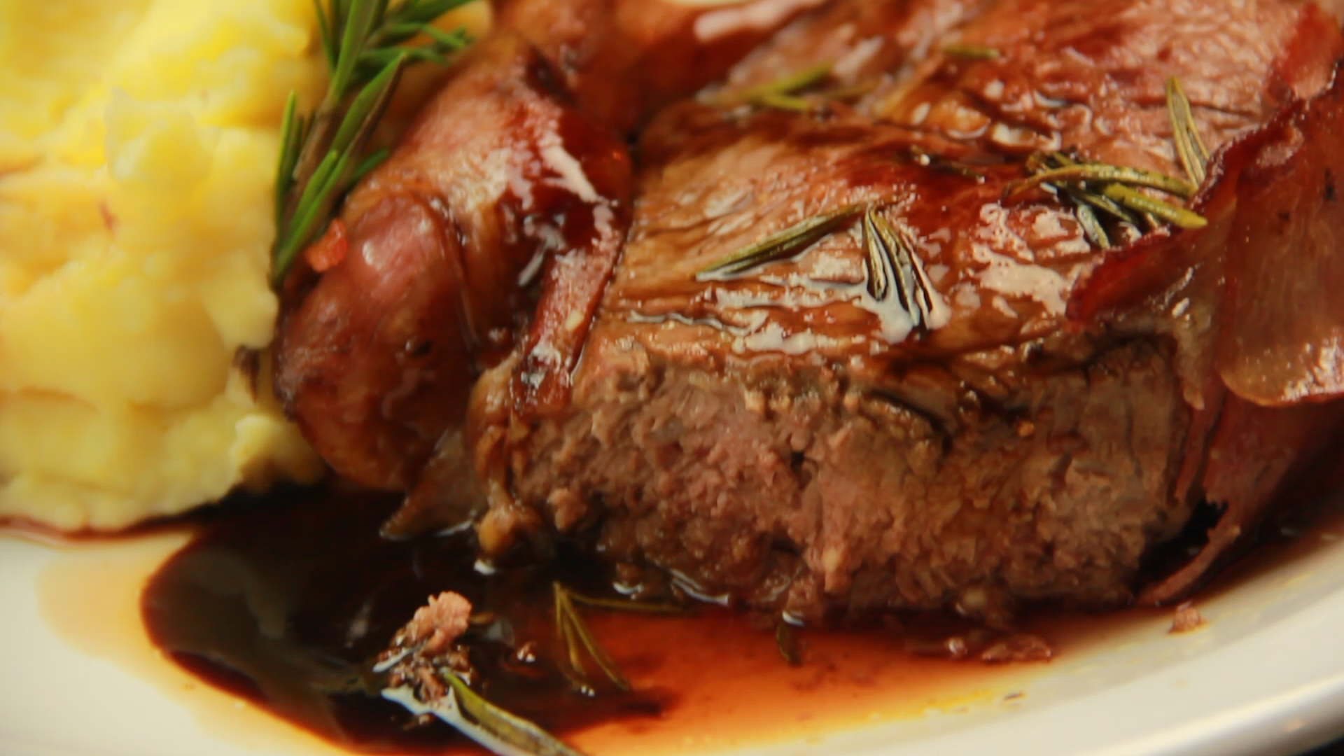 La carne le gana a la coca y al fernet