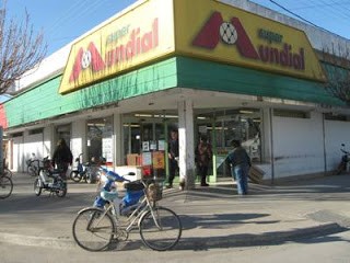 Supermercado Mundial 1 ahora es chino