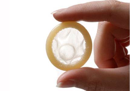 El preservativo sigue siendo el único método de barrera para la prevención de las Enfermedades de Transmisión Sexual especialmente del VIH.