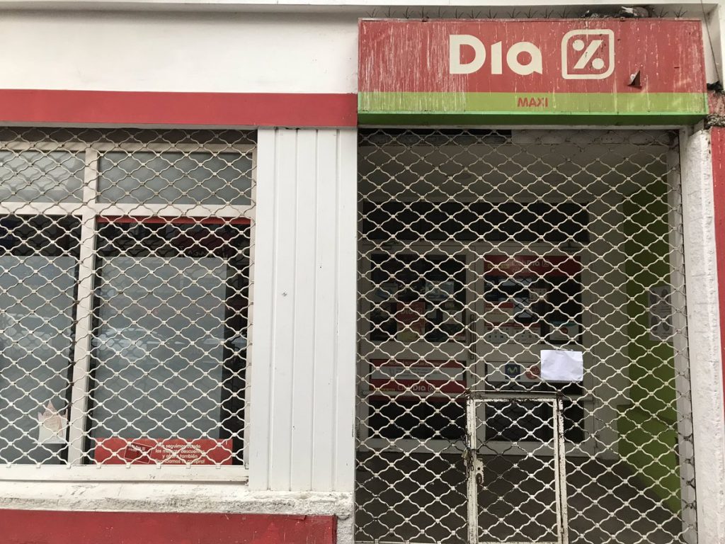 Cerró el supermercado día?