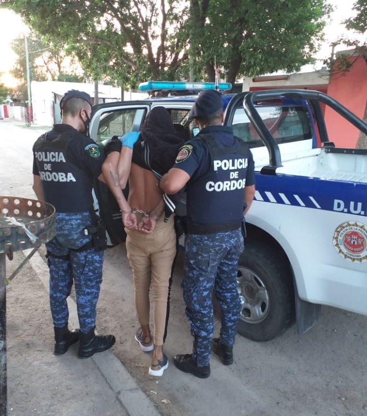 Robo de silobolsas : 4 personas detenidas