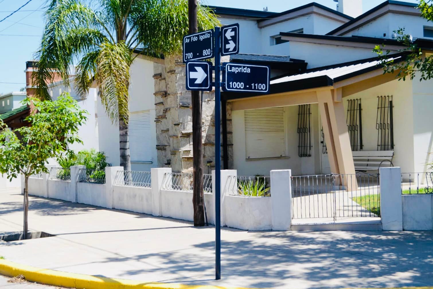 Leones: Reacondicionan y recuperan nomencladores